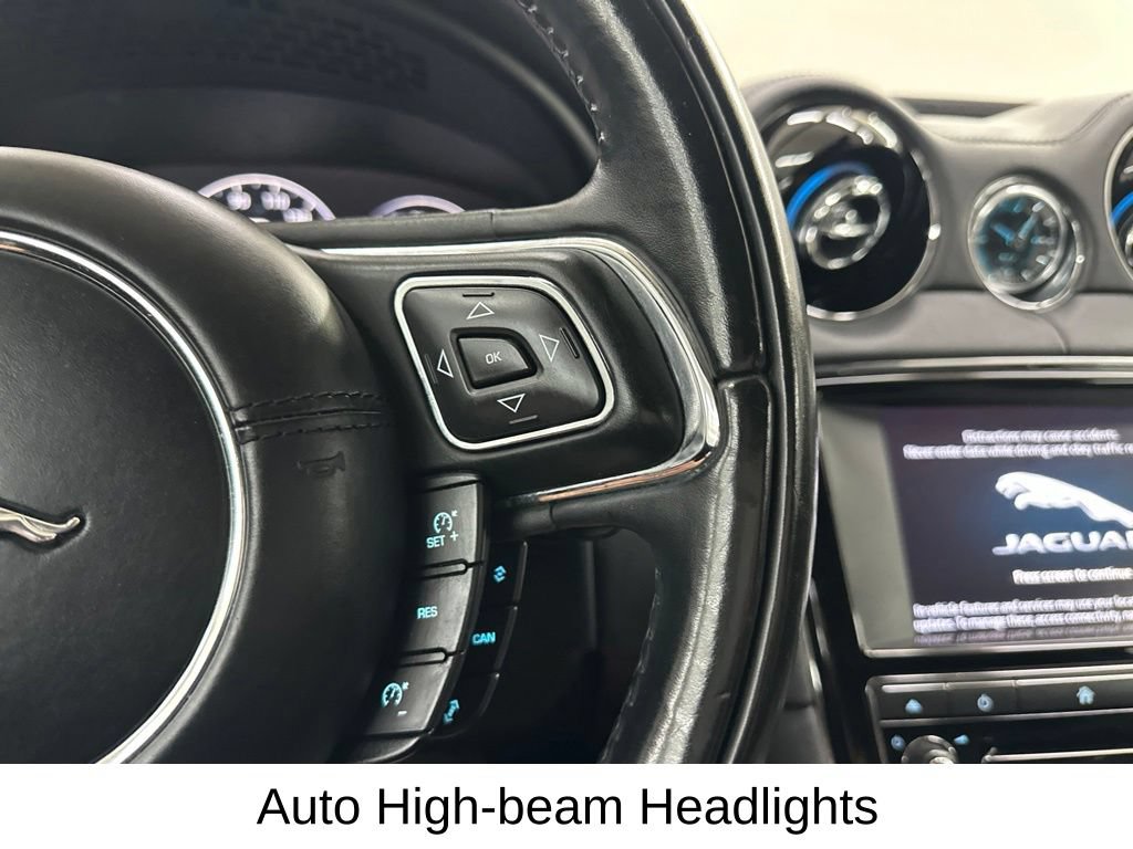 Used 2016 Jaguar XJ R-Sport AWD/4WD image 43
