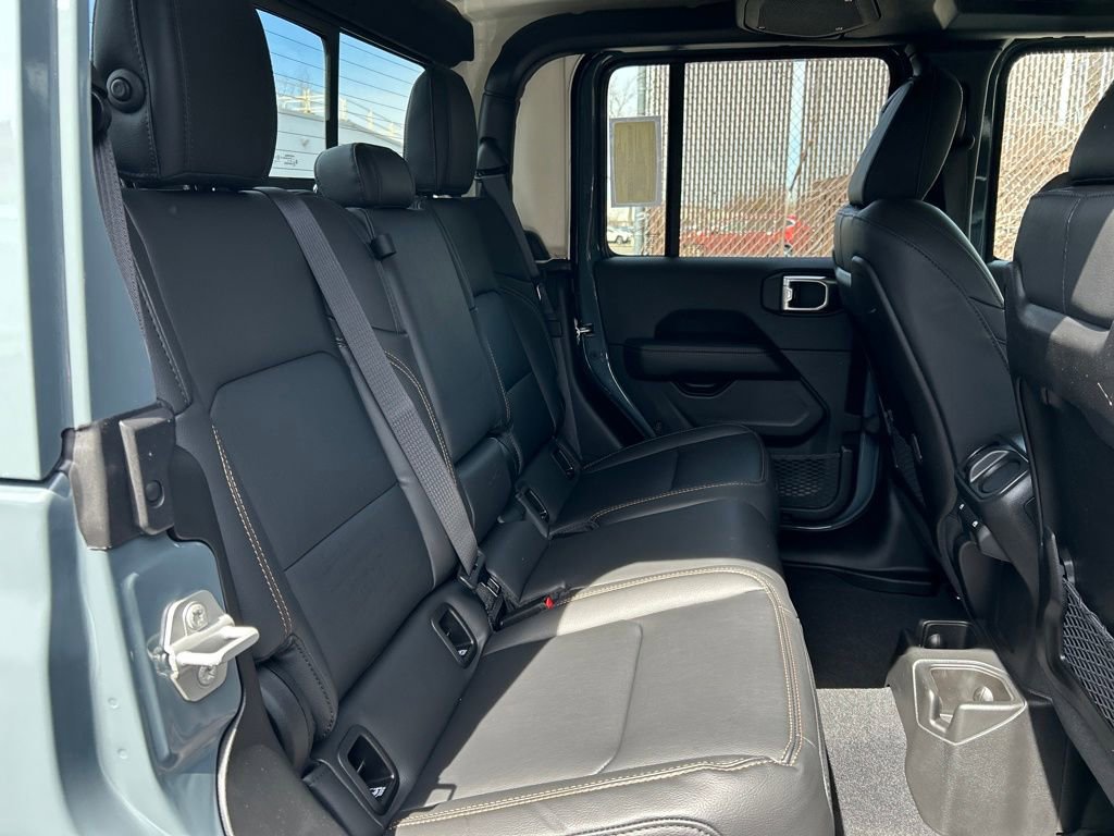 New 2026 Jeep Gladiator Sport AWD/4WD image 25