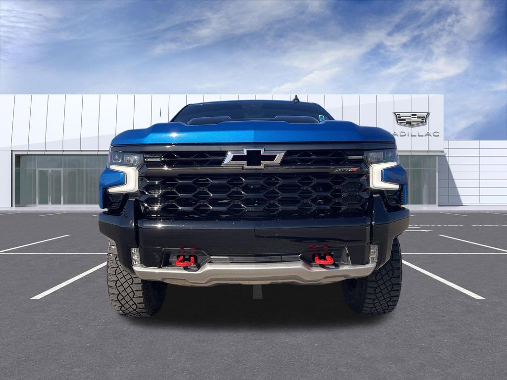 Used 2022 Chevrolet Silverado 1500 ZR2 w/ Technology Package image 3