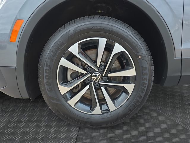 Used 2022 Volkswagen Tiguan S w/ IQ.Drive Package image 33