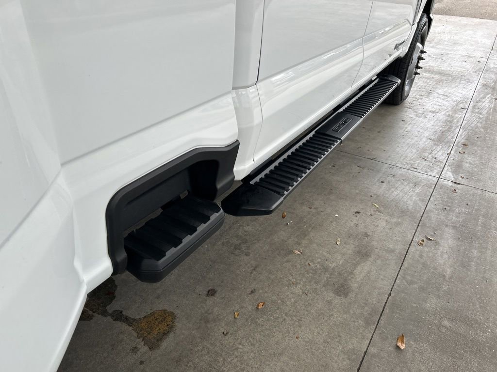 Used 2025 Ford F350 XLT image 22
