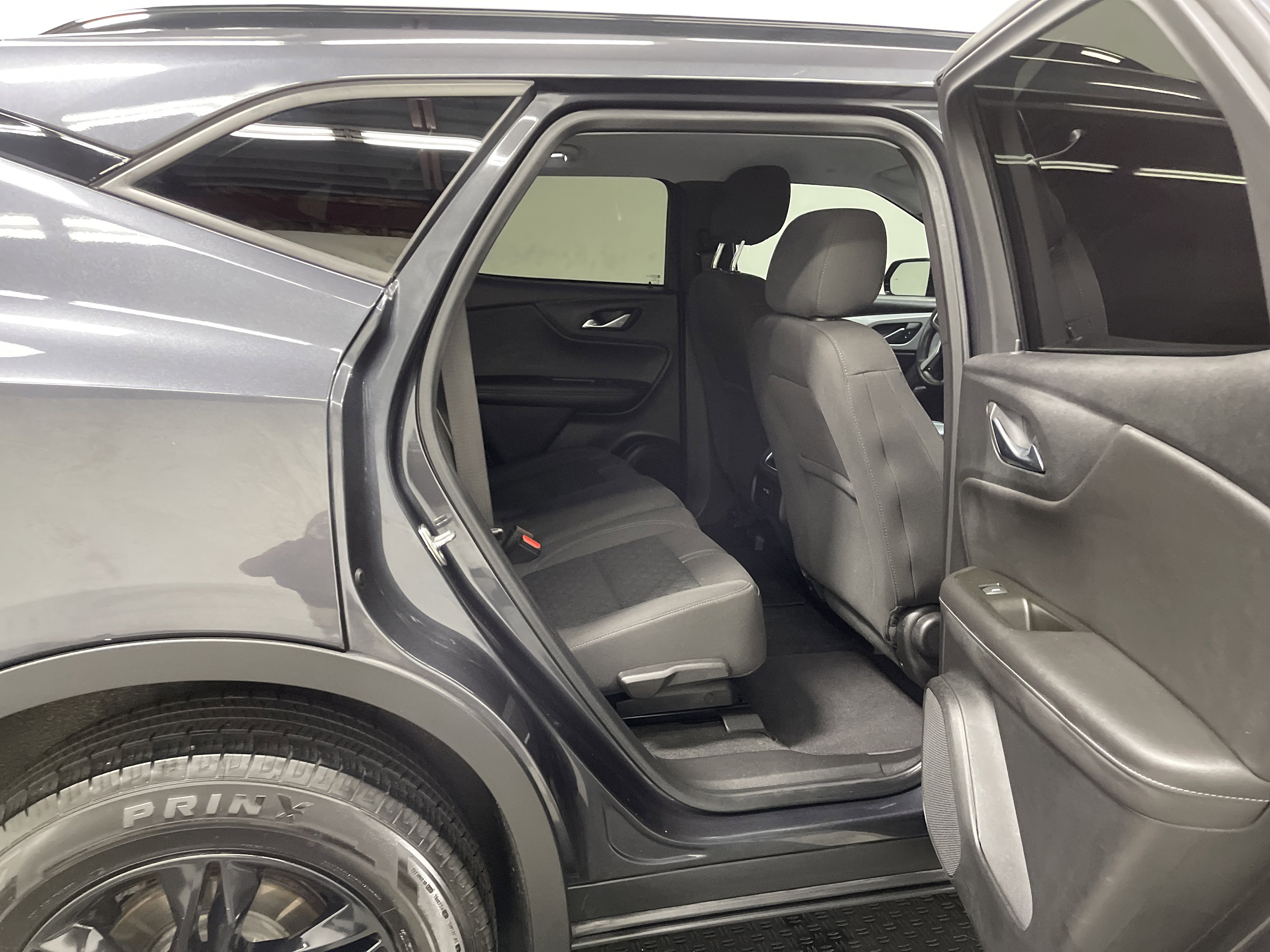 Used 2022 Chevrolet Blazer LT FWD image 21