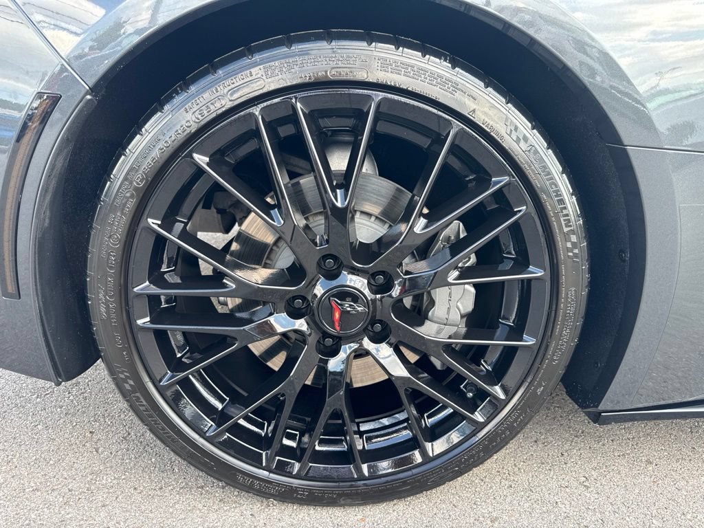 Used 2017 Chevrolet Corvette Stingray Convertible w/ 2LT Preferred Equipment Group RWD image 24