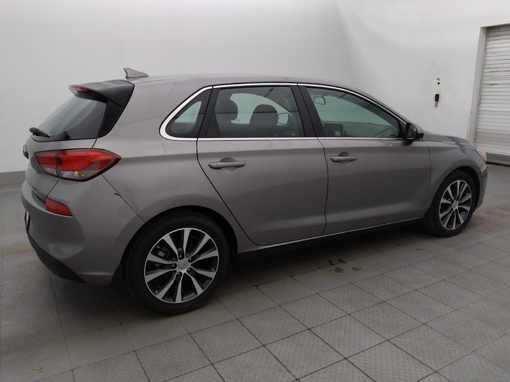 Used 2020 Hyundai Elantra GT FWD image 10