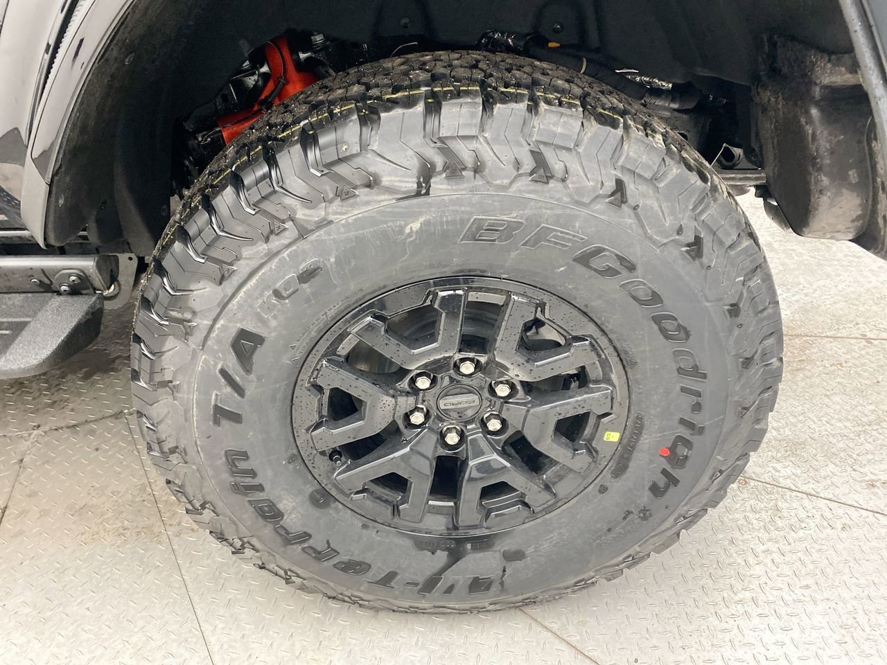 New 2026 Ford Bronco Raptor AWD/4WD image 10