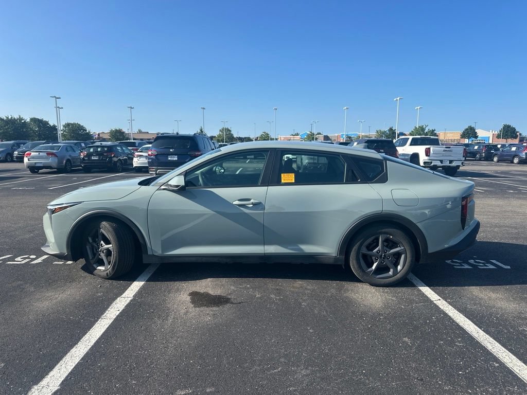 Used 2025 Kia K4 FWD image 6