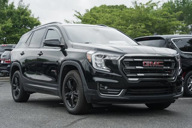 Used 2022 GMC Terrain AT4 w/ Infotainment Package II AWD/4WD image 2
