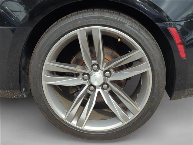 Used 2017 Chevrolet Camaro LT w/ RS Package image 6