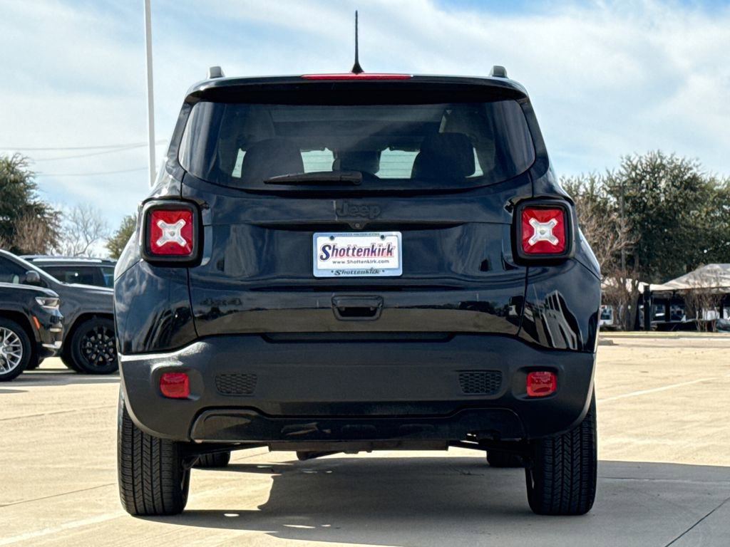 Used 2019 Jeep Renegade Altitude w/ Quick Order Package 2XM image 8