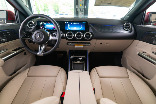 New 2026 Mercedes-Benz GLA 250 4MATIC image 12