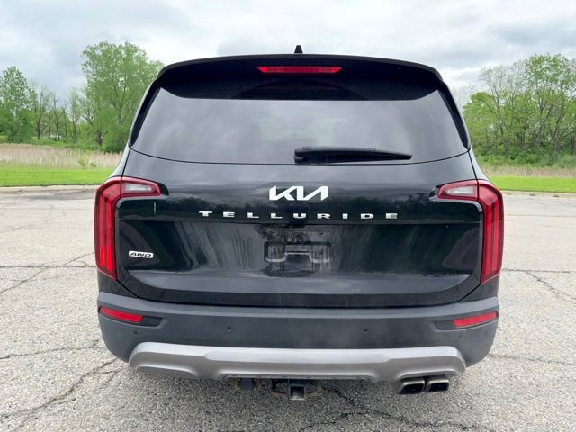 Used 2022 Kia Telluride SX w/ SX Prestige Package AWD/4WD image 4