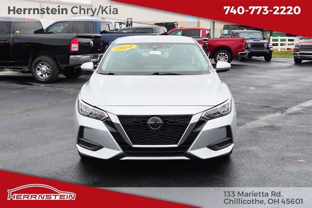 Used 2022 Nissan Sentra SV image 2