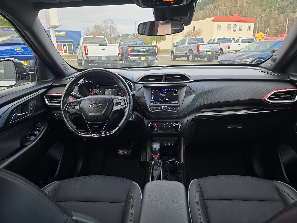 Used 2023 Chevrolet TrailBlazer RS image 19