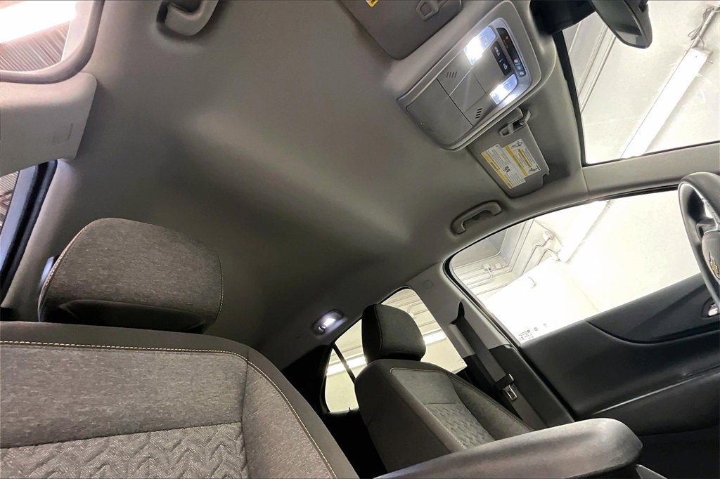 Used 2023 Chevrolet Equinox LT w/ LPO, Floor Liner Package image 28