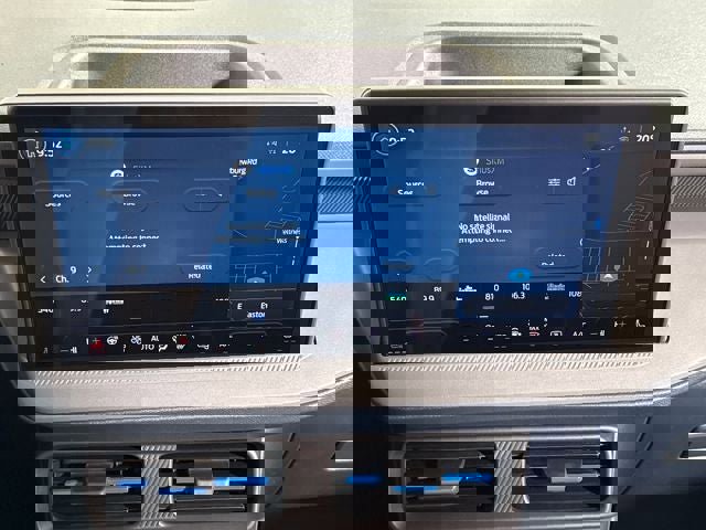 New 2026 Ford Maverick Lobo image 22