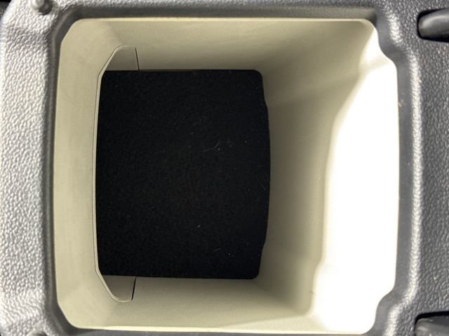 Used 2022 Volkswagen Taos SE image 39