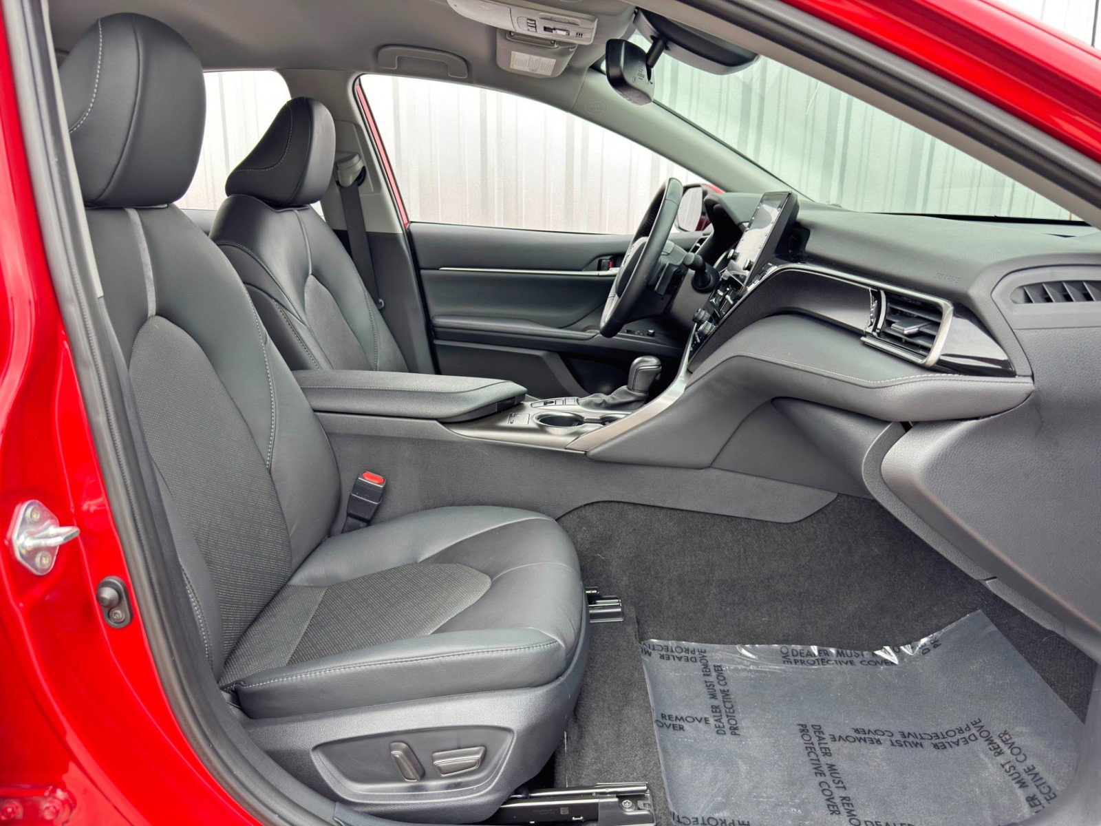 Used 2024 Toyota Camry XSE image 13