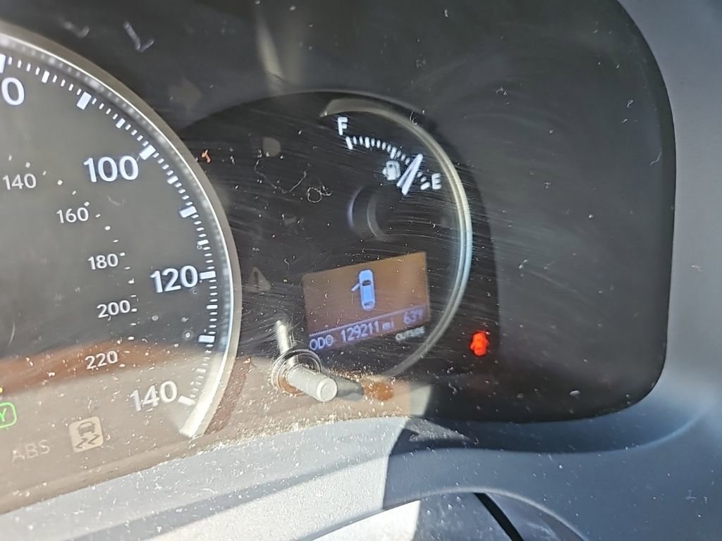 Used 2014 Lexus CT 200h image 6