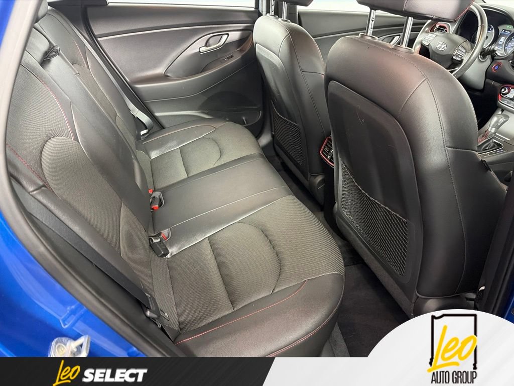 Used 2018 Hyundai Elantra GT Sport w/ Sport Tech Package 04 FWD image 6