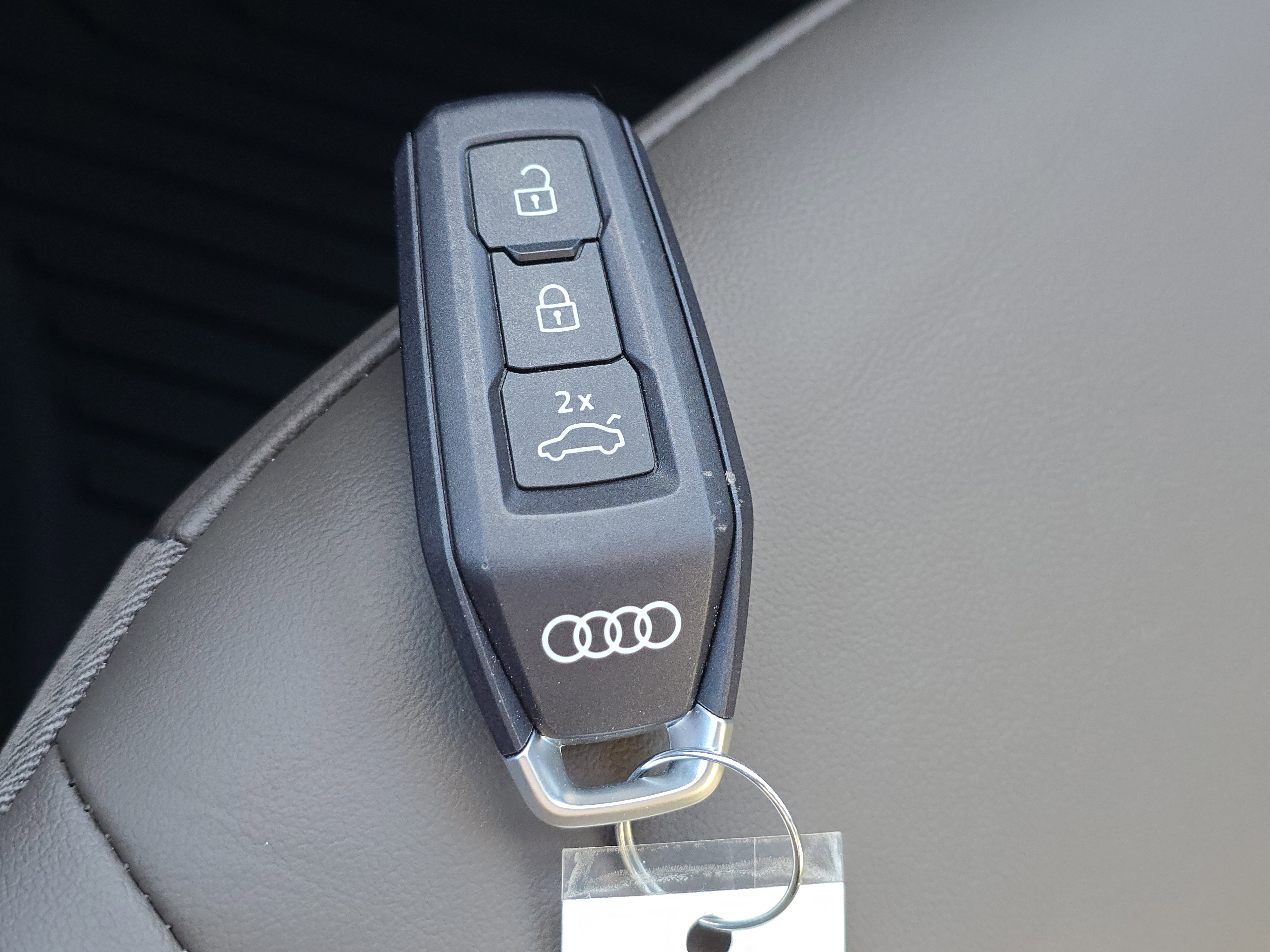 Certified 2025 Audi Q5 Premium w/ Convenience Package image 28