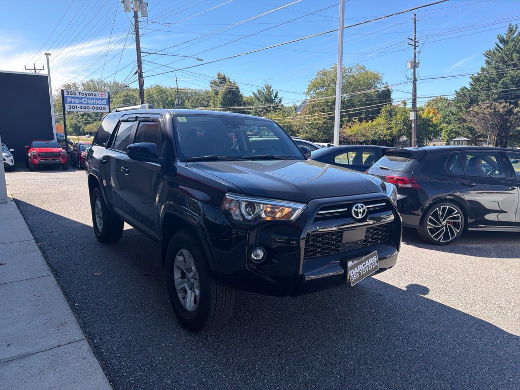 Used 2023 Toyota 4Runner SR5 AWD/4WD image 2