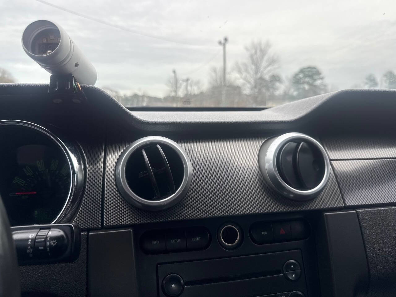 Used 2006 Ford Mustang GT RWD image 17