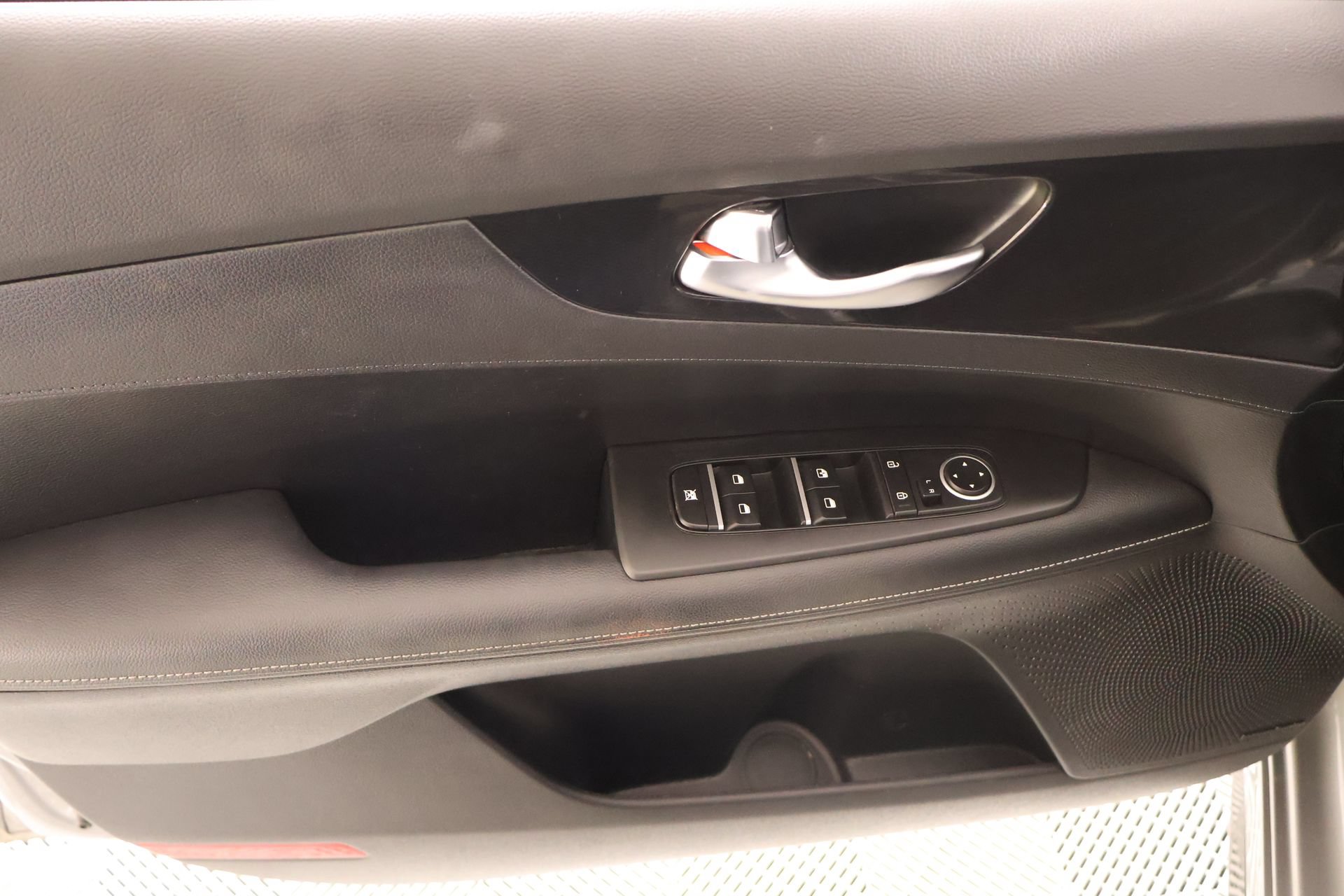 Used 2024 Kia Forte GT-Line w/ GT-Line Premium Package FWD image 16