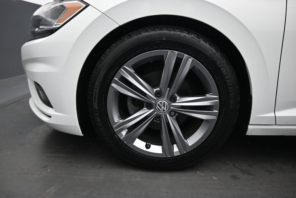 Used 2019 Volkswagen Jetta R-Line w/ R-Line Cold Weather Package FWD image 47
