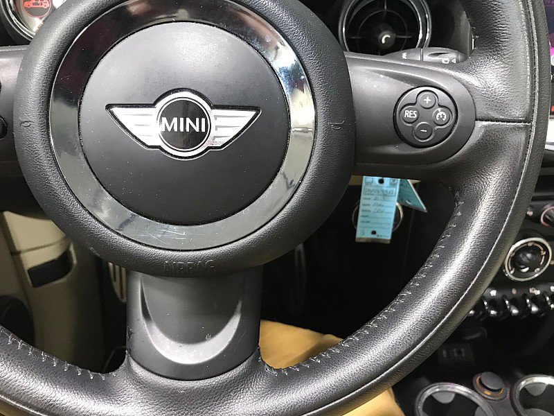 Used 2013 MINI Cooper S w/ Technology Pkg 2 FWD image 28