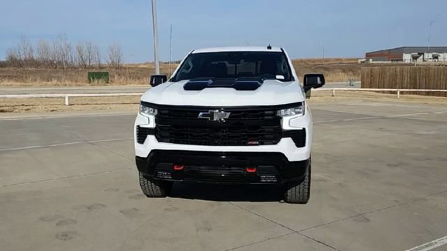 New 2026 Chevrolet Silverado 1500 LT Trail Boss w/ Safety Package AWD/4WD image 3