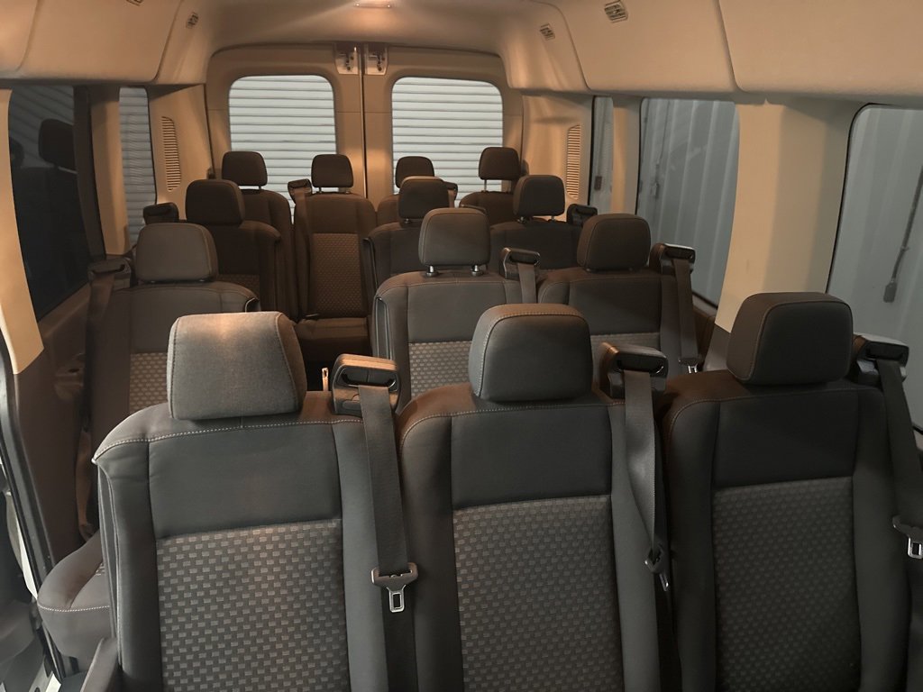 Used 2020 Ford Transit 350 XLT image 27