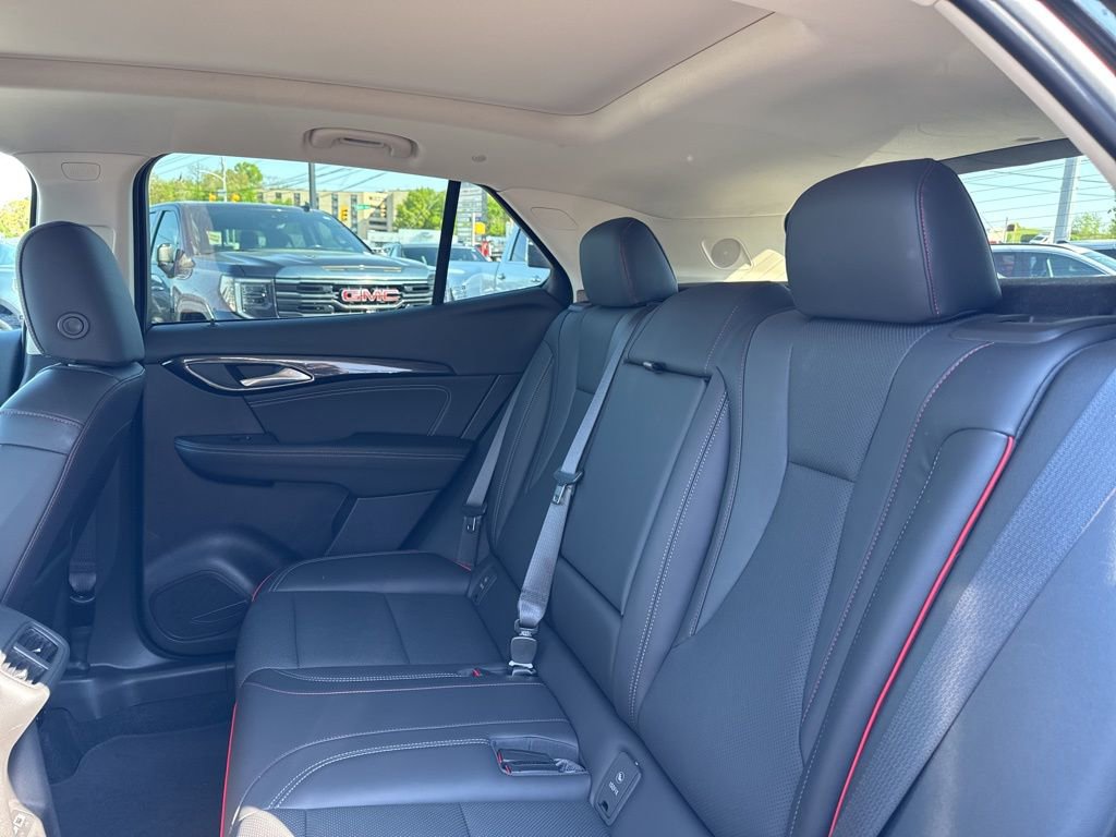 Used 2023 Buick Envision Essence w/ Sport Touring Package image 25