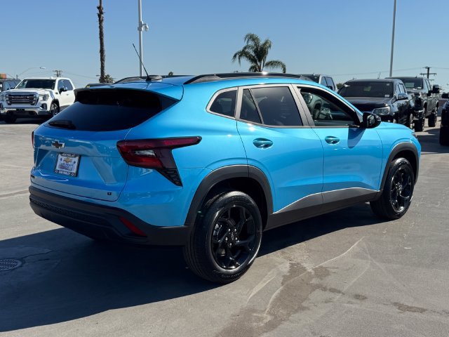New 2026 Chevrolet Trax LT w/ Driver Confidence Package FWD image 5