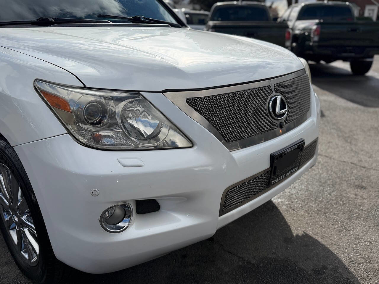 Used 2008 Lexus LX 570 4WD image 53