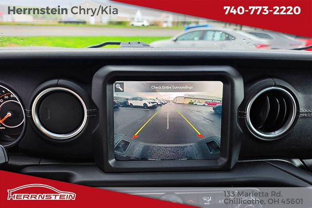 Used 2020 Jeep Gladiator Overland image 18