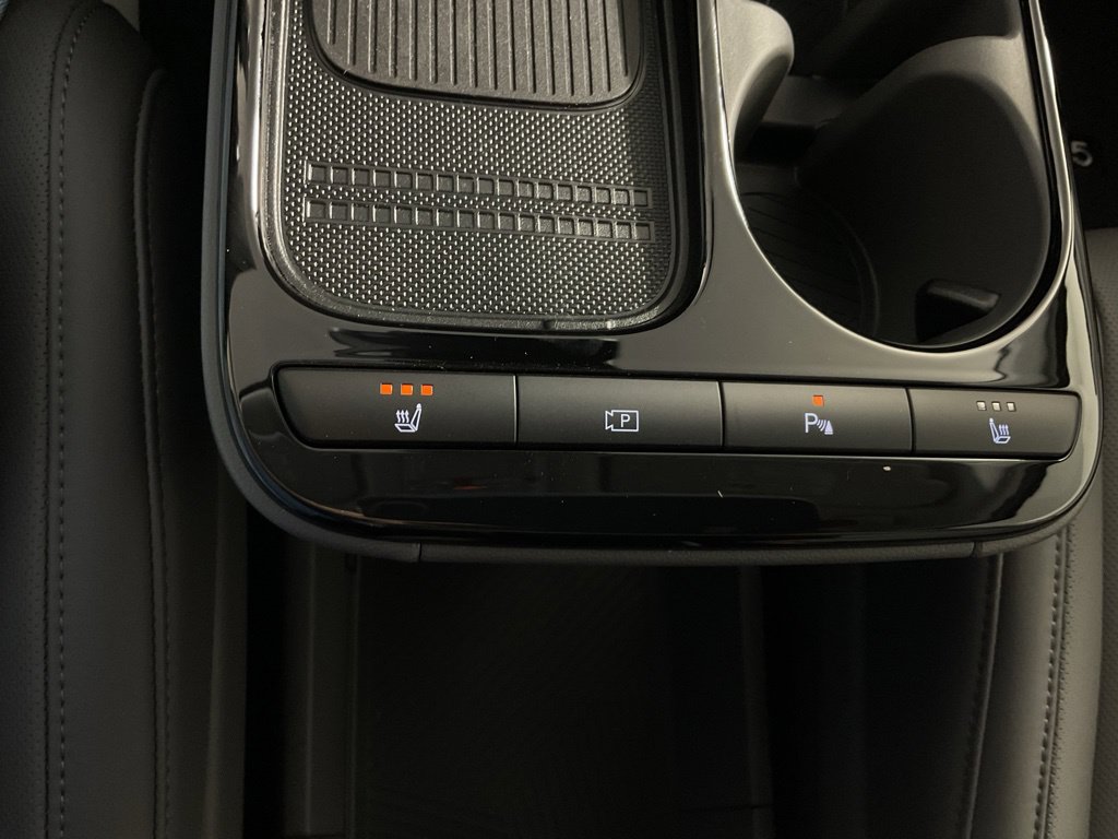 New 2027 Hyundai Ioniq 5 SEL AWD/4WD image 3