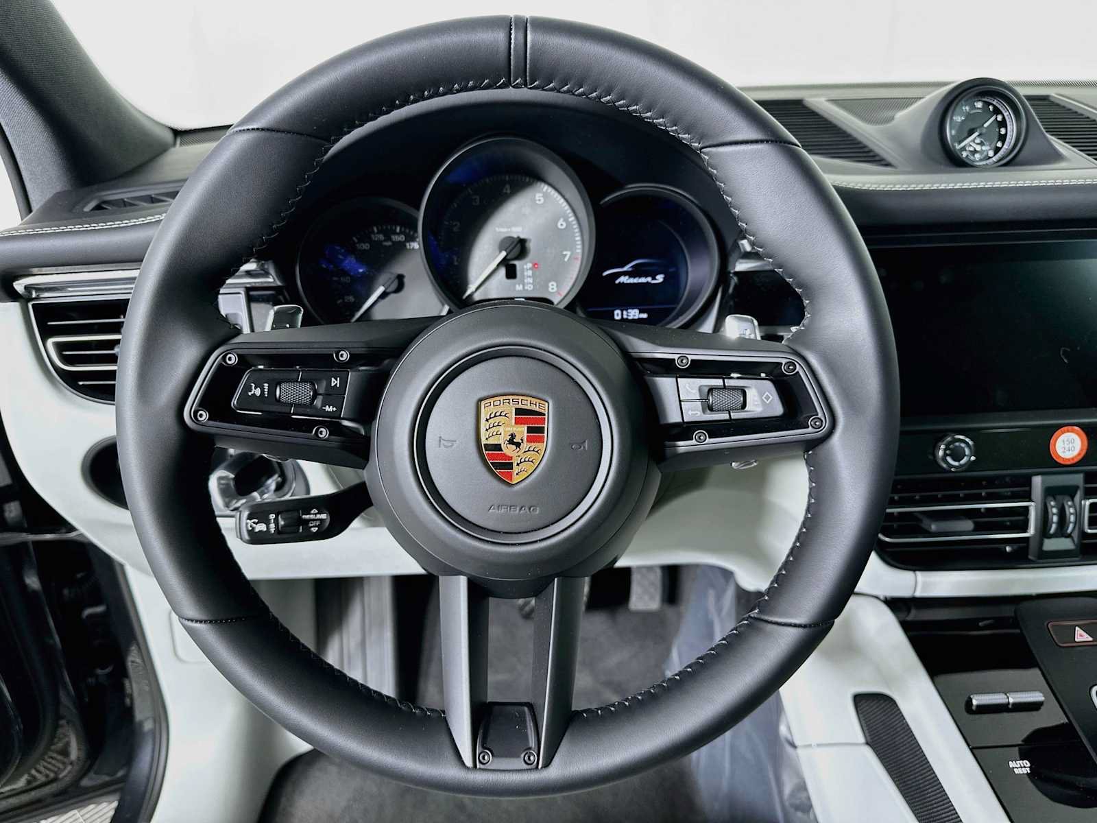 New 2026 Porsche Macan S AWD/4WD image 14