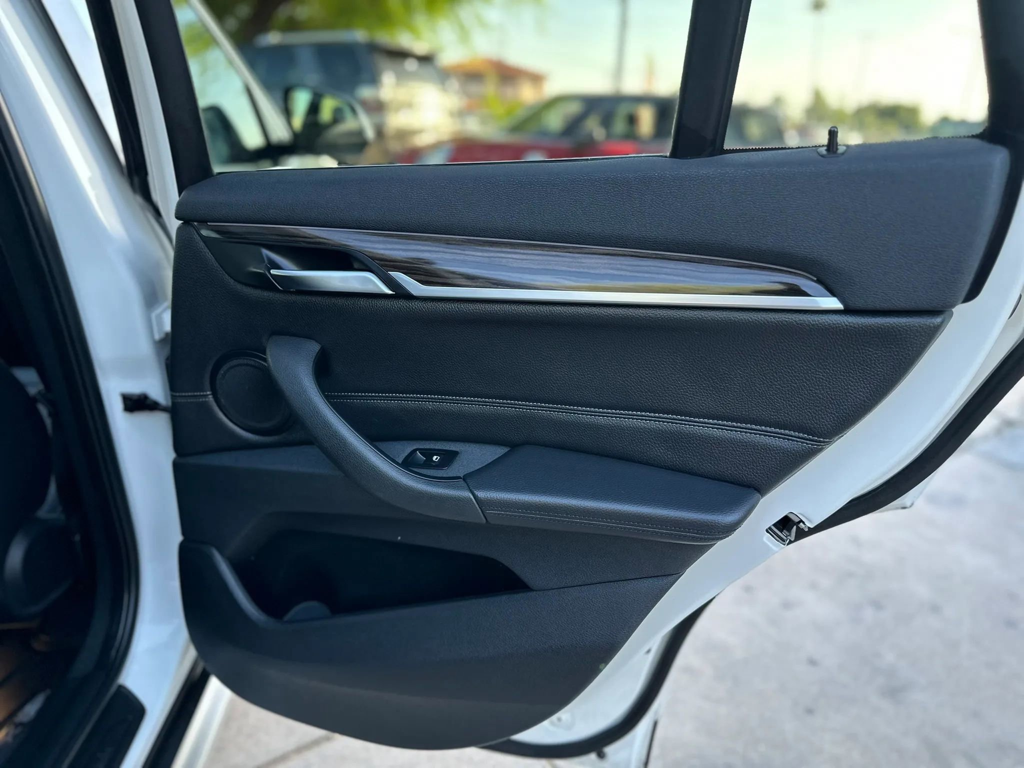 Used 2016 BMW X1 xDrive28i AWD/4WD image 28