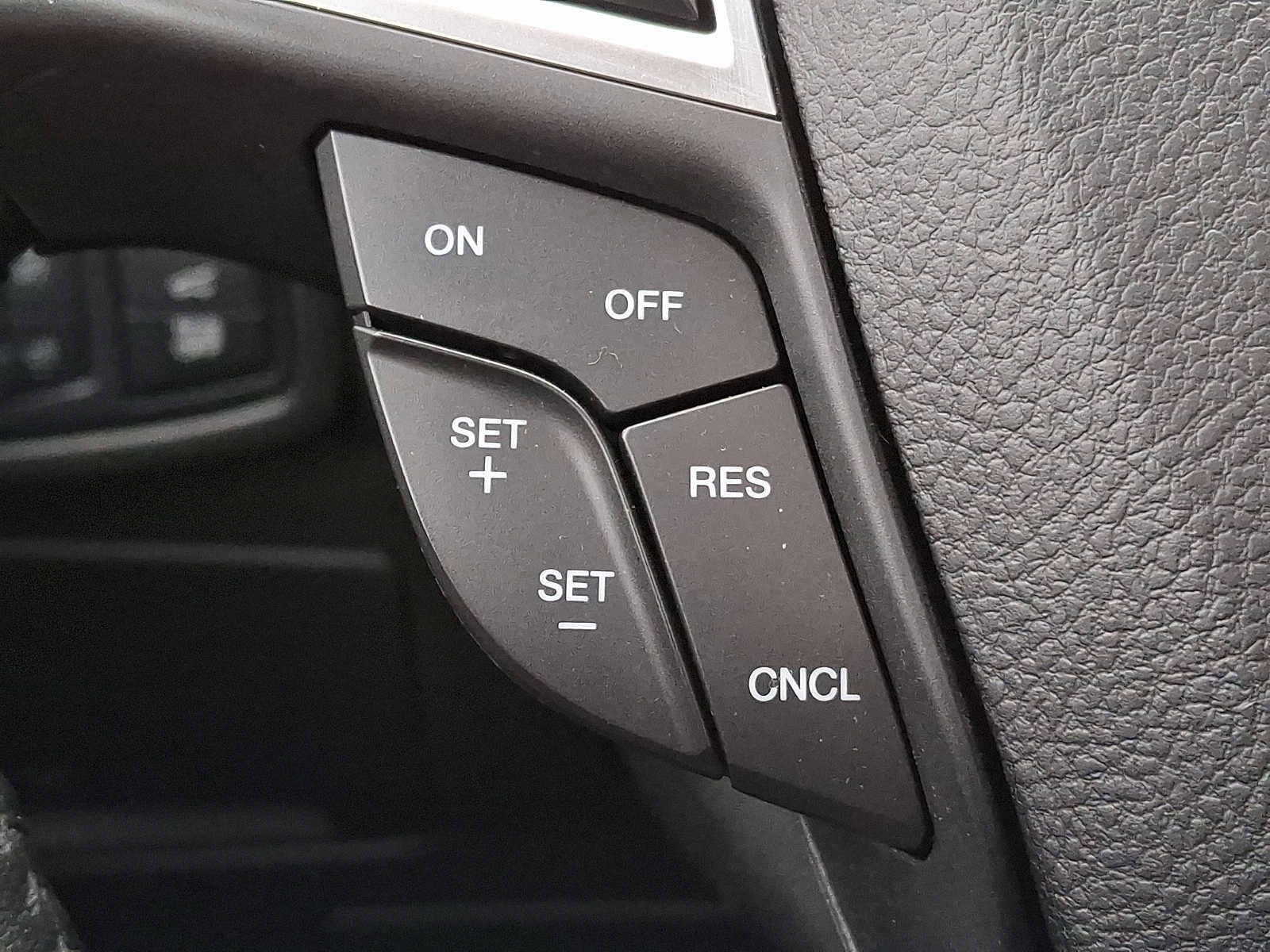 Used 2022 Ford Edge SEL w/ Convenience Package image 21