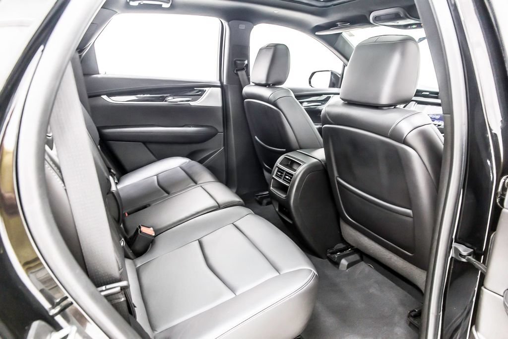 Used 2020 Cadillac XT5 Premium Luxury AWD/4WD image 34