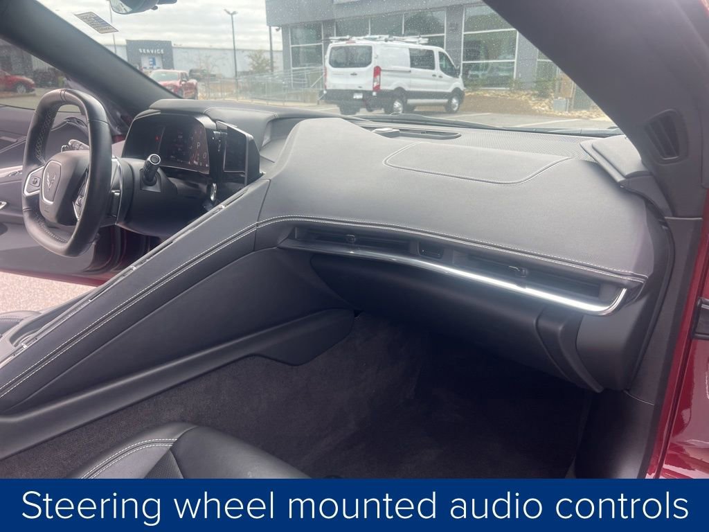 Used 2020 Chevrolet Corvette Stingray image 27