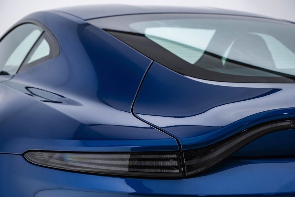 New 2026 Aston Martin V8 Vantage Coupe image 13