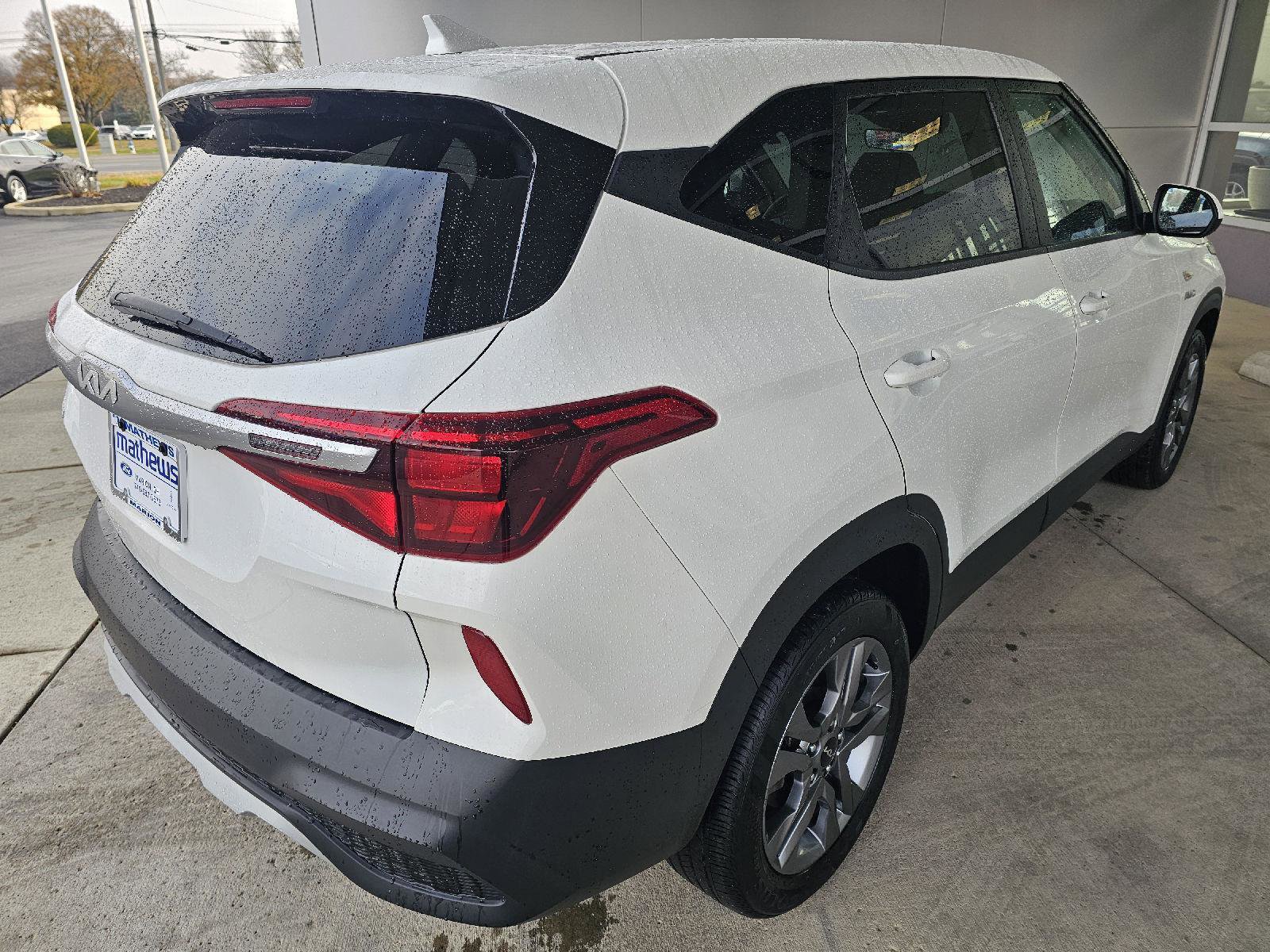 Used 2023 Kia Seltos LX image 5