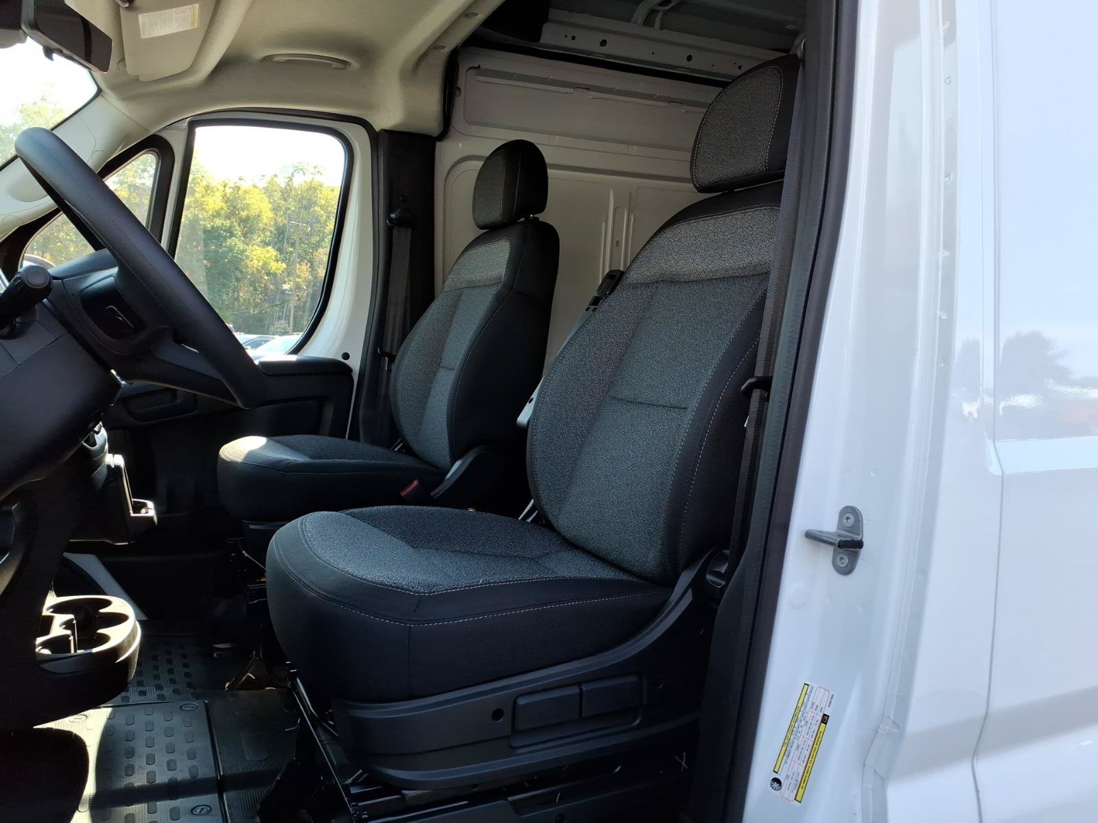 New 2027 RAM ProMaster 1500 w/ Safety Group FWD image 15