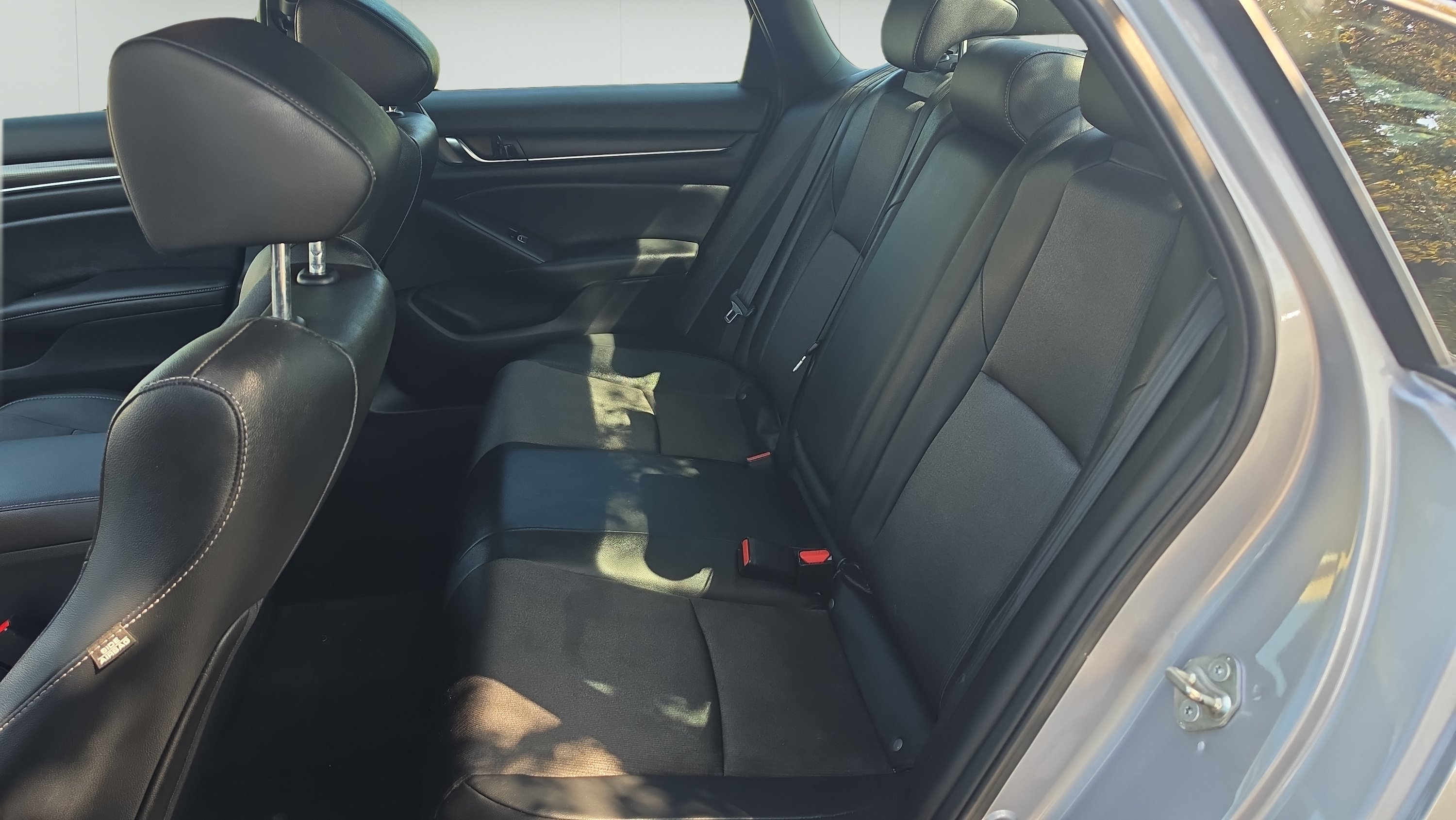 Used 2020 Honda Accord Sport image 19