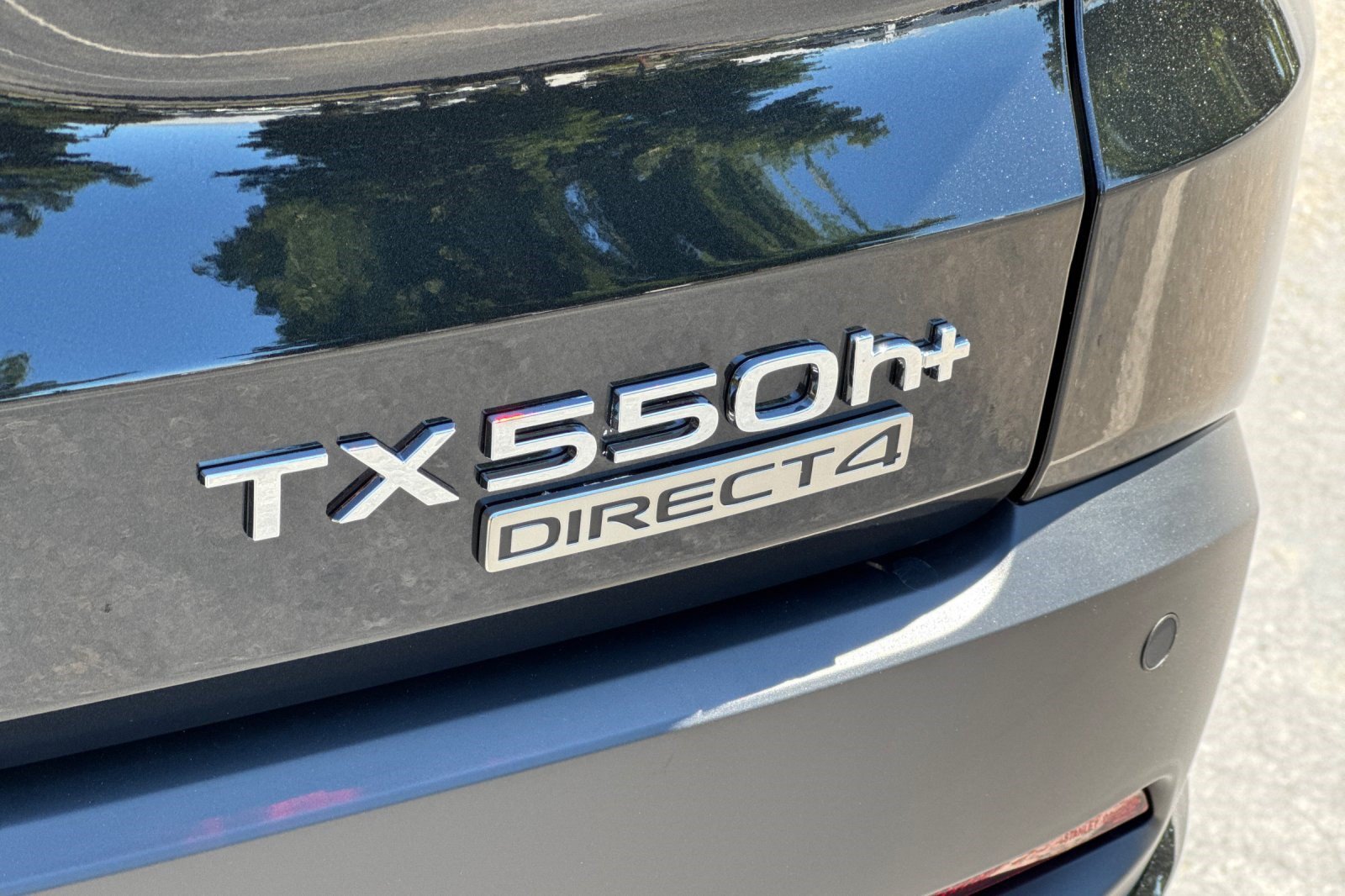 Certified 2026 Lexus TX 550h AWD Plug-In Hybrid w/ Technology Package image 39
