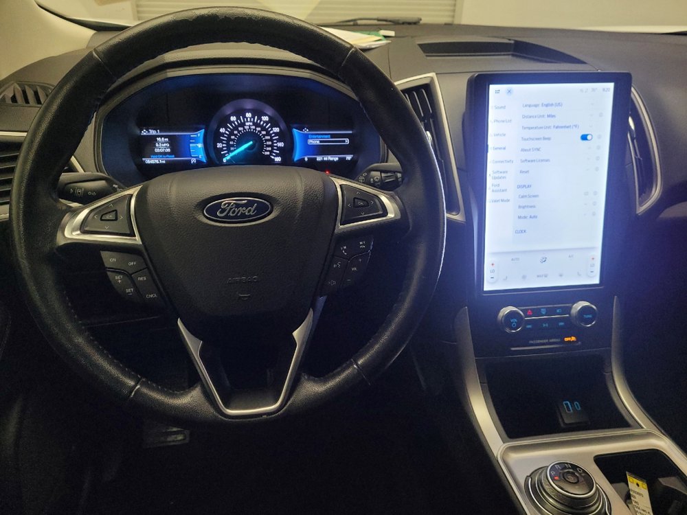 Used 2023 Ford Edge SEL image 22