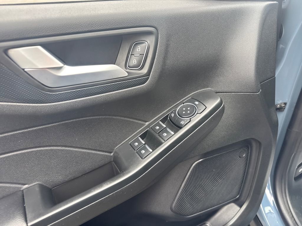 Used 2025 Ford Escape ST-Line Elite w/ Tech Pack #1 image 30