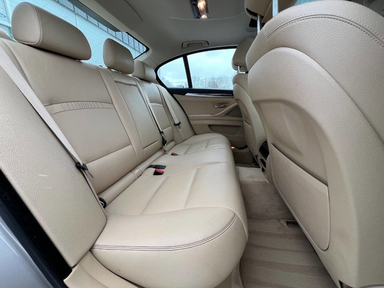 Used 2015 BMW 528i xDrive Sedan image 31