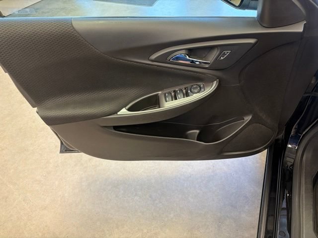 Used 2024 Chevrolet Malibu LT FWD image 11